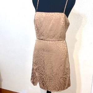 Cheetah brown dress, front slit